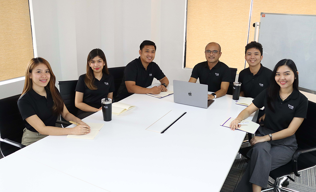 A team of offshore accountants in TOA Global