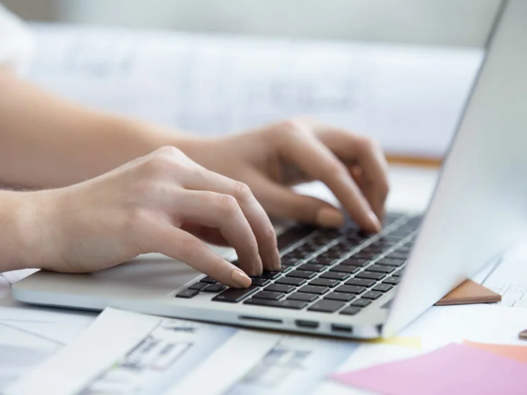 TOA Global partners with ApprovalMax for cloud based approval workflow service 900x675 768x576