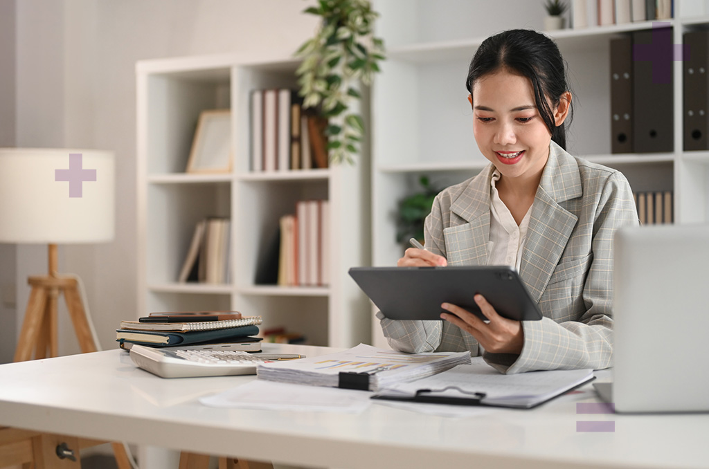 Balancing Tech and Human Capital img