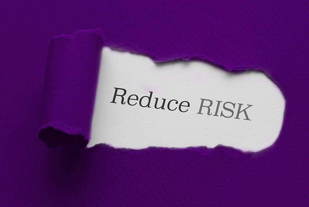 reducing employer of record risks