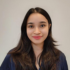 lizavalencia profile 300x300